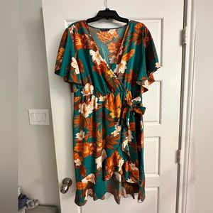 2XL Tropical vacation green and orange wrap dress